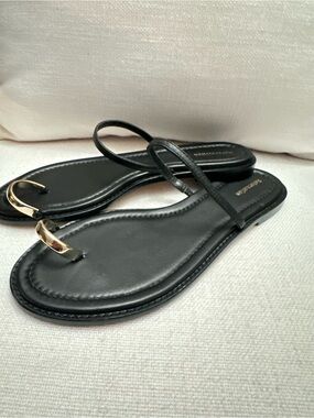 Reformation Black Leather Toe-Ring Sandals with Gold Accent